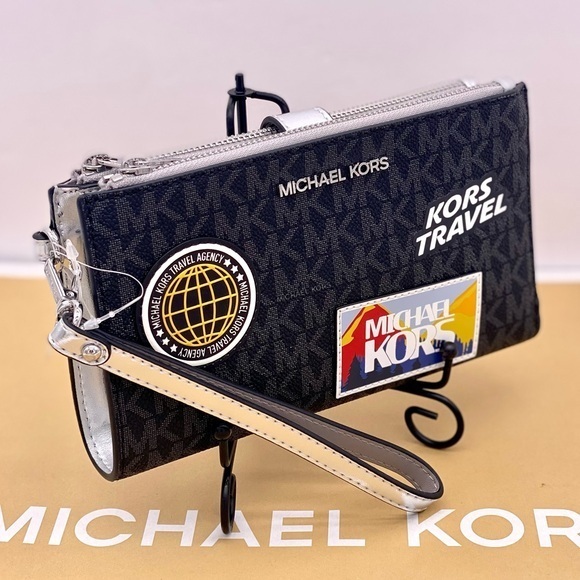 Michael Kors Handbags - Michael Kors Jet Set Travel Large Embellished Signature Logo Wristlet Wallet